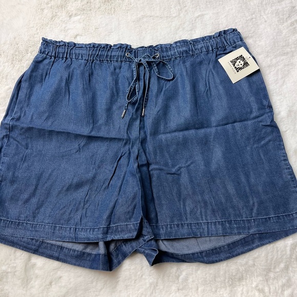 NWT Anne Klein Drawstring Chambray Shorts Size Large - Picture 8 of 13